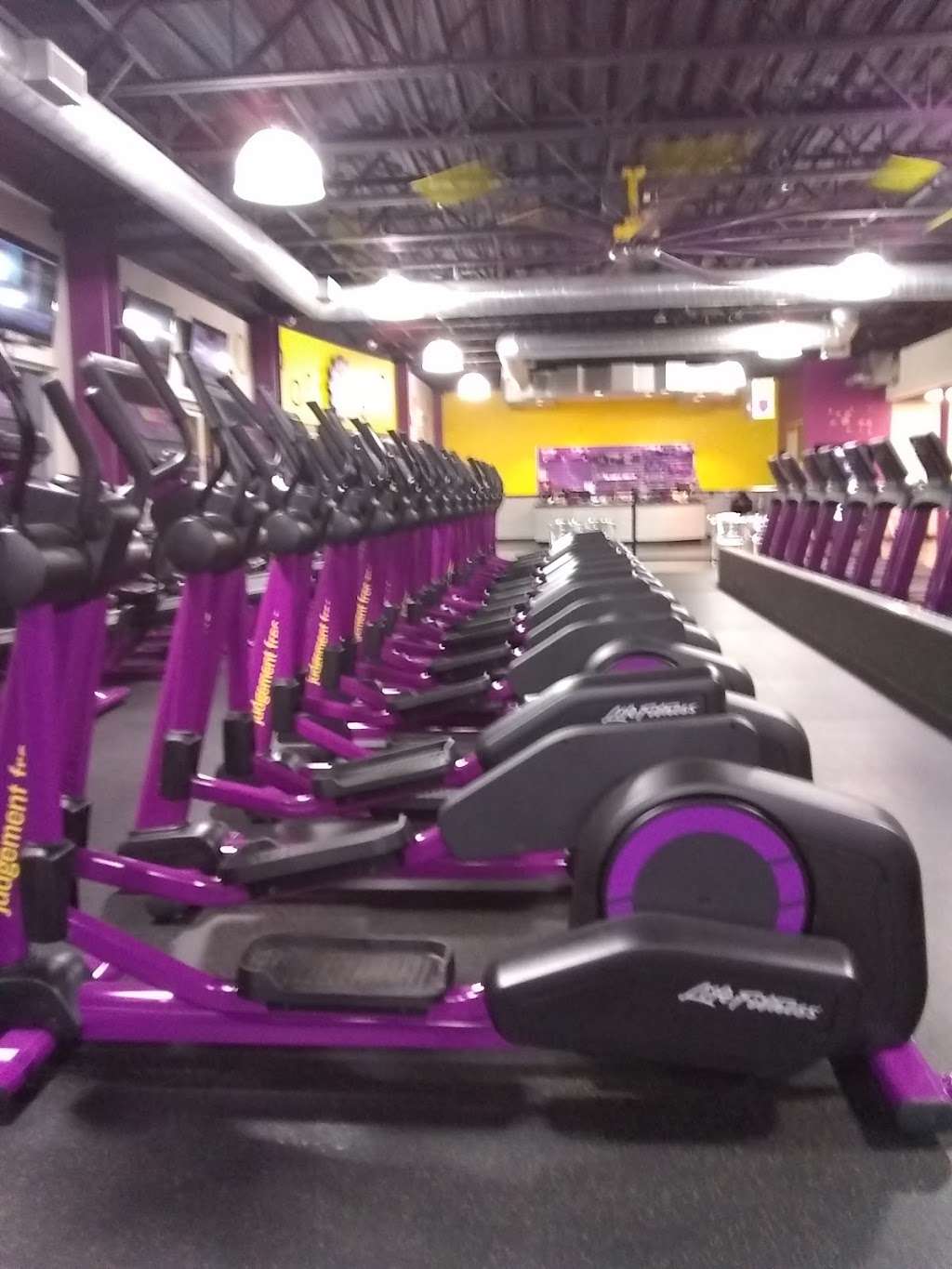 Planet Fitness | 123 E Lomita Blvd, Carson, CA 90745 | Phone: (310) 830-1300