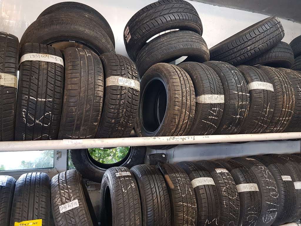 Spinksies Tyres | 69-71 Rochester Rd, Cuxton, Rochester ME2 1AE, UK | Phone: 01634 780380