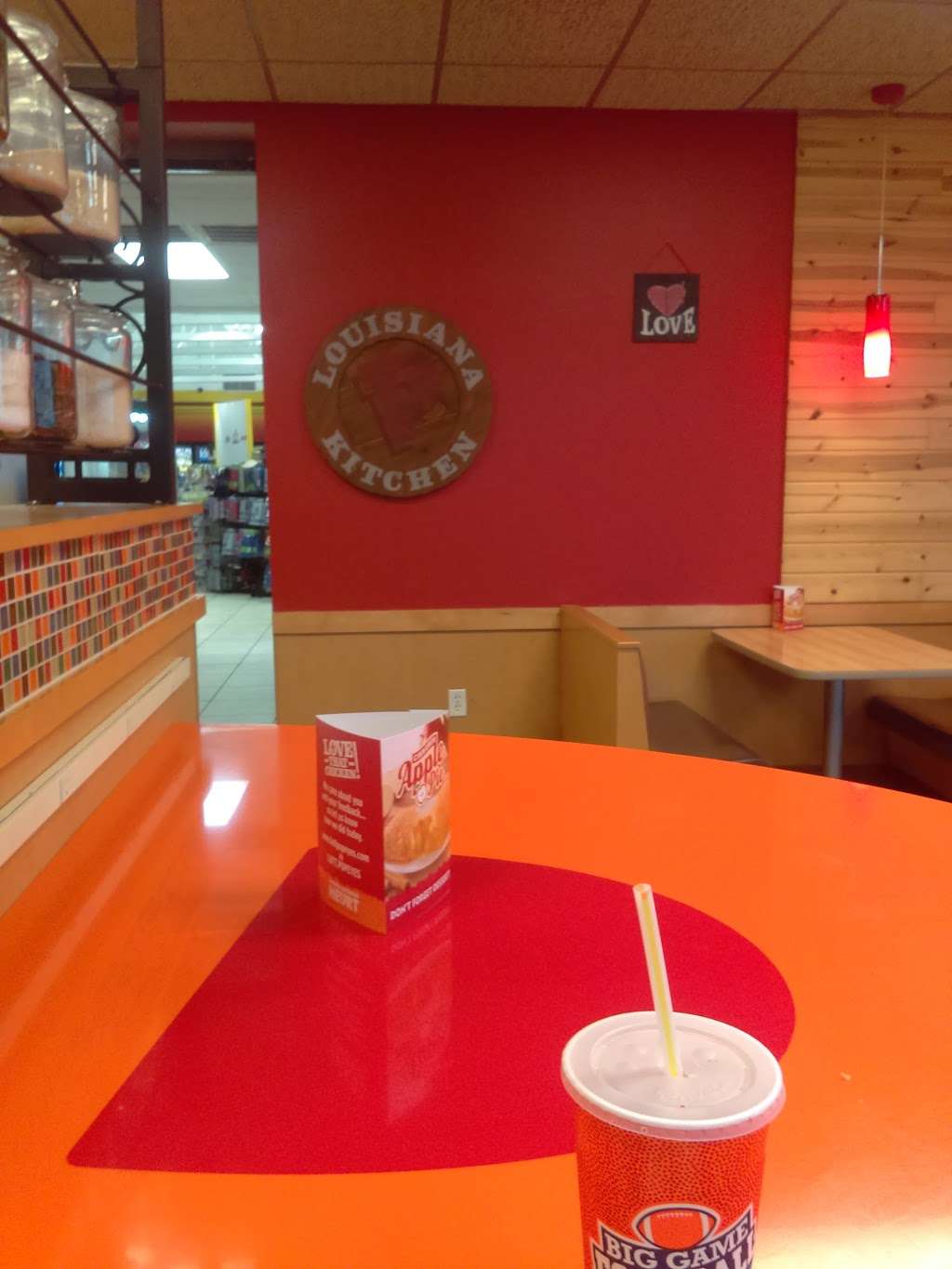 Popeyes Louisiana Kitchen | 7416 S Sam Houston Pkwy W, Houston, TX 77085, USA | Phone: (713) 723-2359