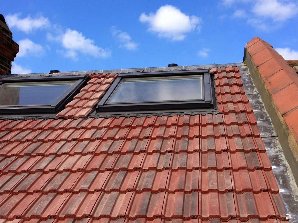 Epsom Slate and Tile Roofing Contractors | 26 West Dr, Epsom, Tadworth KT20 5PA, UK | Phone: 07766 011355