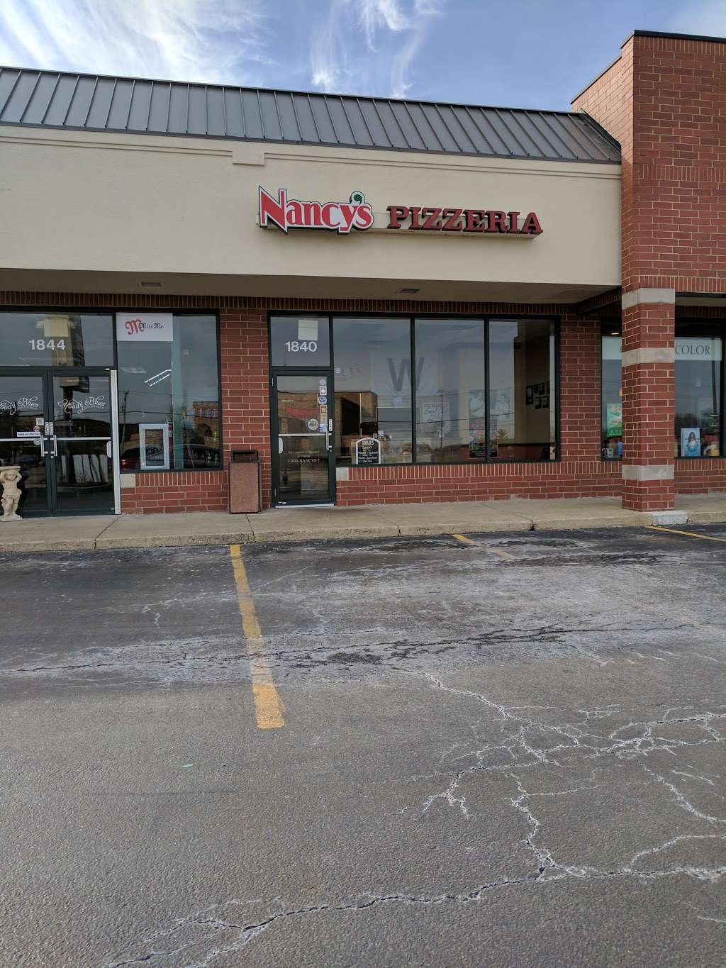 Nancys Pizza | 1840 E Lincoln Hwy, New Lenox, IL 60451 | Phone: (815) 485-9700