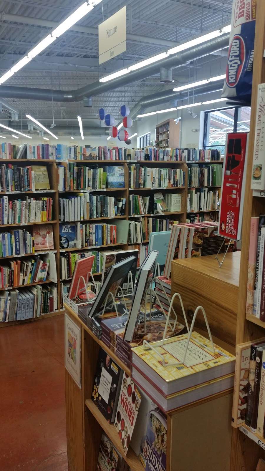 Half Price Books | 11654 Bandera Rd, San Antonio, TX 78250, USA | Phone: (210) 647-1103