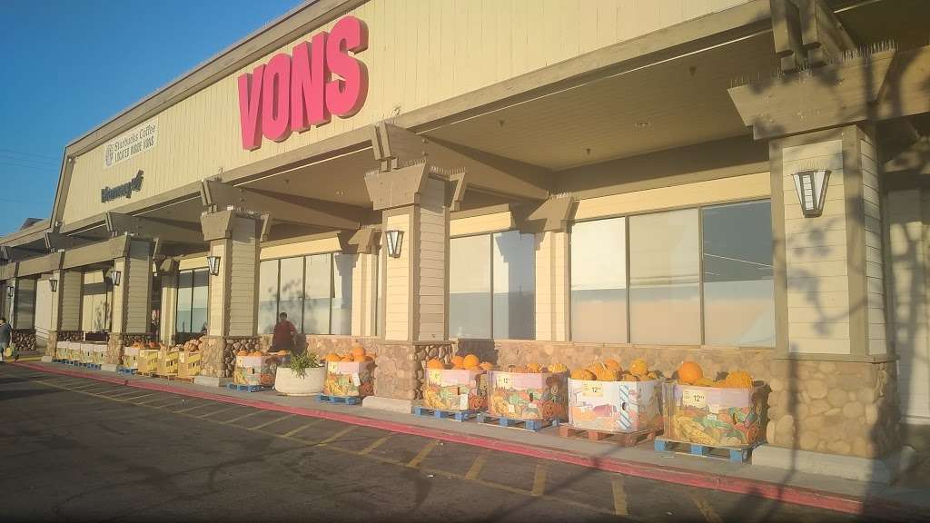 Vons | 7789 Foothill Blvd, Tujunga, CA 91042 | Phone: (818) 353-4917