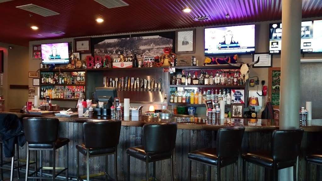 Dylans Barbeque Saloon | 2110 W Northwest Hwy suite b, Dallas, TX 75220, USA | Phone: (469) 906-5263