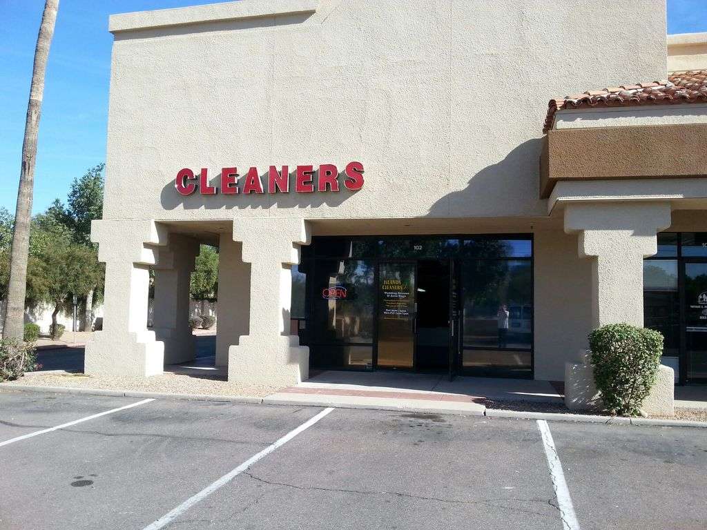 Islands Cleaners | 1520 W Warner Rd, Gilbert, AZ 85233, USA | Phone: (480) 497-1644