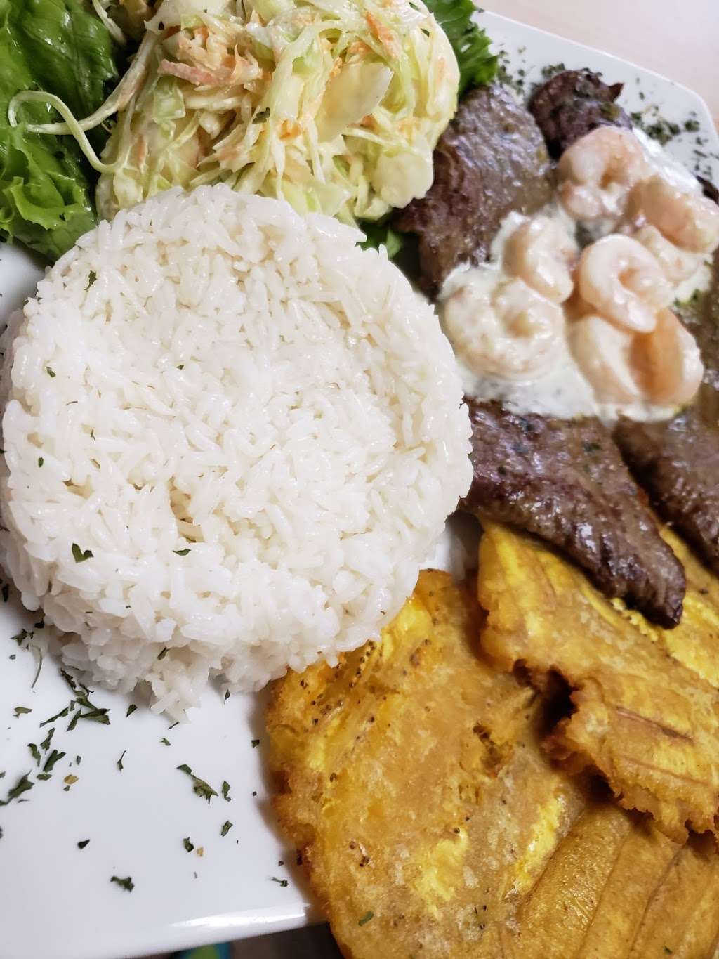 PUNTO COLOMBIANO | 421 Bound Brook Rd, Middlesex, NJ 08846, USA | Phone: (908) 754-0214