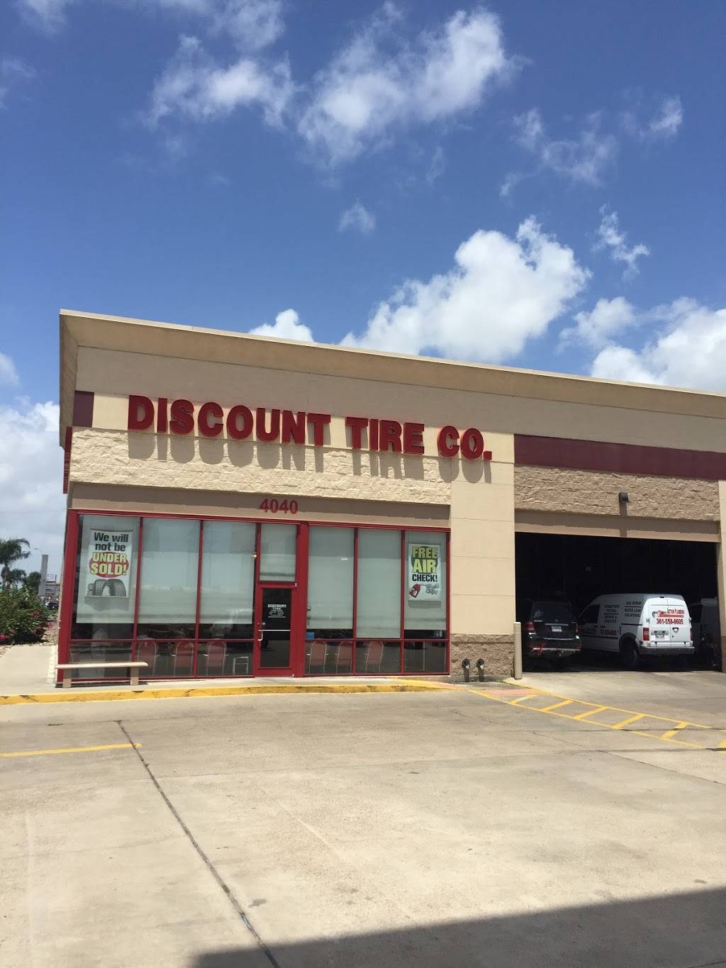 Discount Tire | 4040 S Padre Island Dr, Corpus Christi, TX 78411, USA | Phone: (361) 857-8090