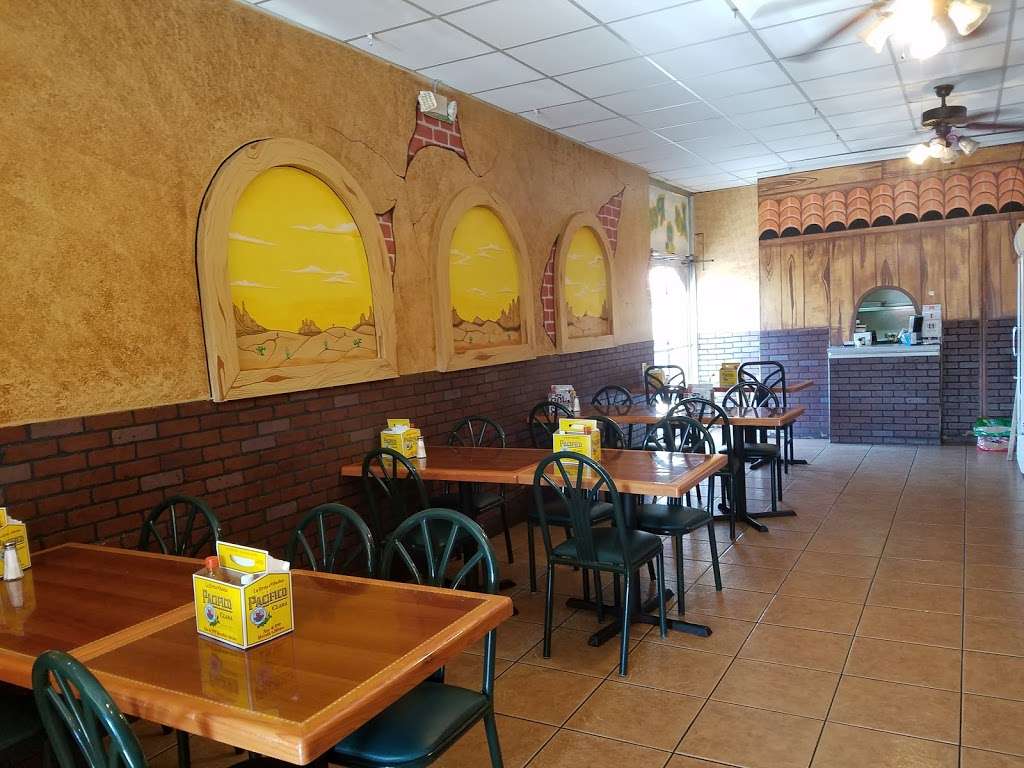 La Perla Restaurant 3903 608 S Dillard St Winter Garden Fl