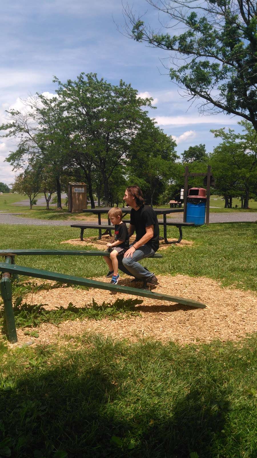 Oakside Community Park | 2880 Table Rock Rd, Biglerville, PA 17307, USA | Phone: (717) 677-7820