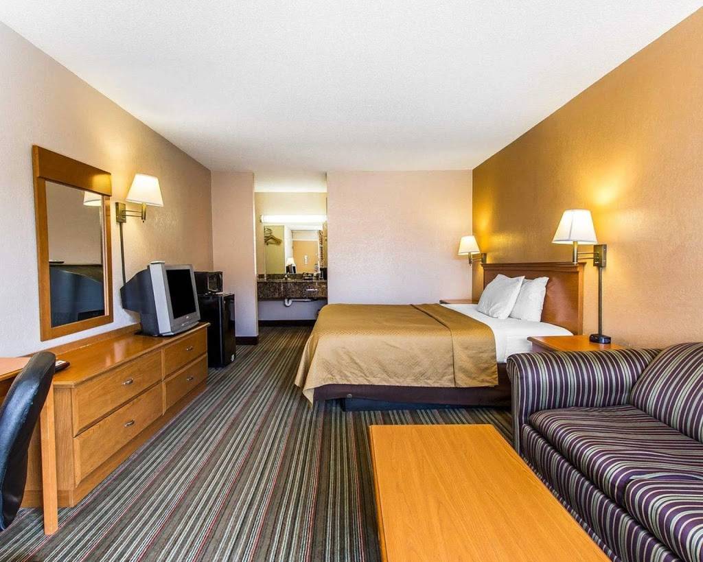 Econo Lodge Inn & Suites Near Bricktown | 1750 E Reno Ave, Oklahoma City, OK 73117, USA | Phone: (405) 278-7250