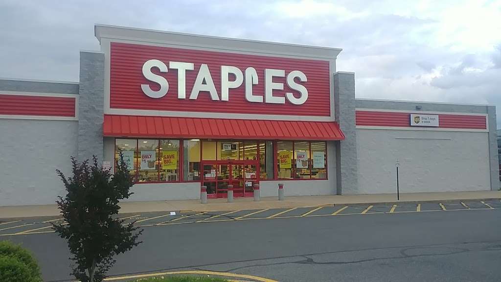 Staples | 295 Worth Ave, Stafford, VA 22556, USA | Phone: (540) 657-6648