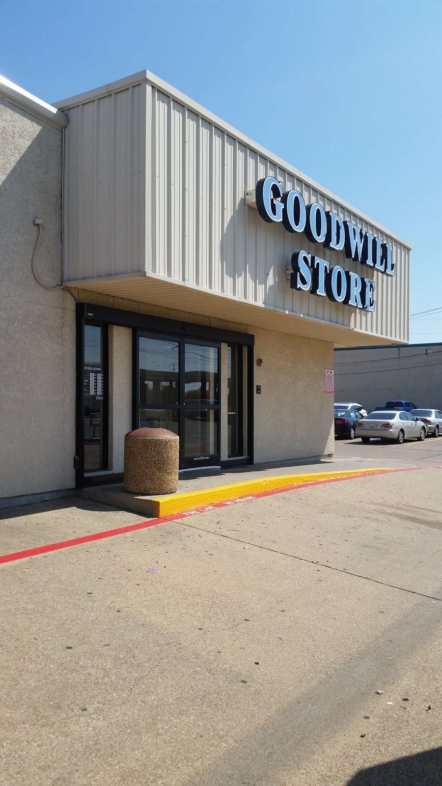 Goodwill Thrift Store & Donation Center | 3106 N Shiloh Rd, Garland, TX 75044, USA | Phone: (972) 530-4542