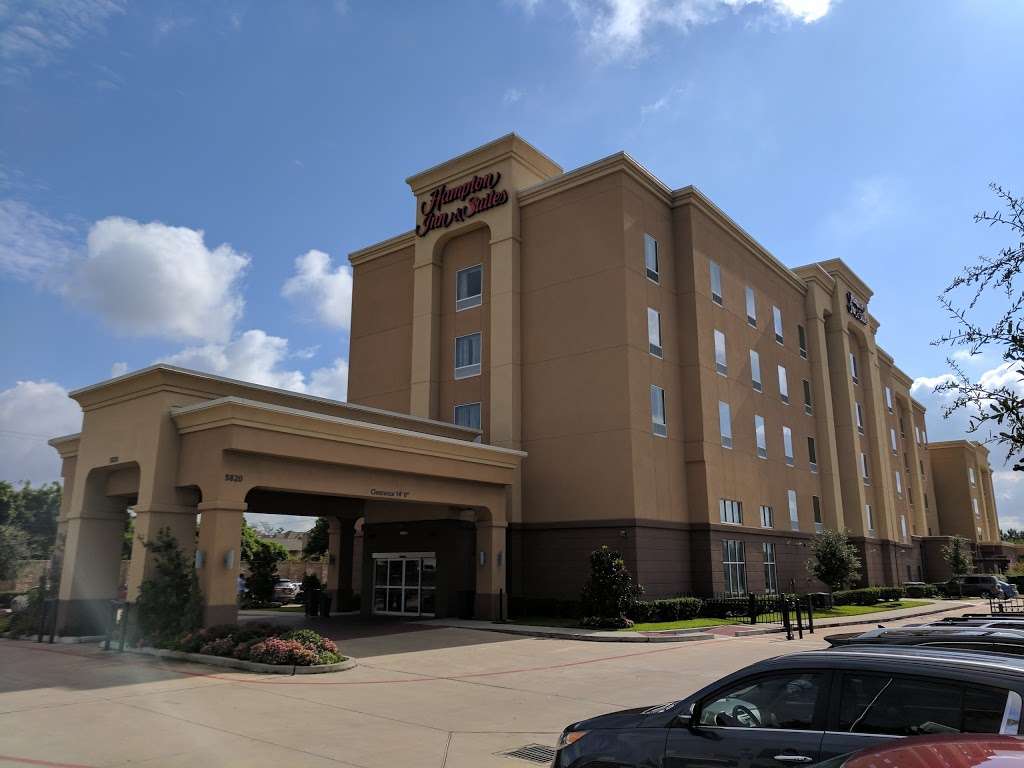Hampton Inn & Suites by Hilton Houston I-10/Central | 5820 Katy Fwy, Houston, TX 77007, USA | Phone: (713) 869-9211