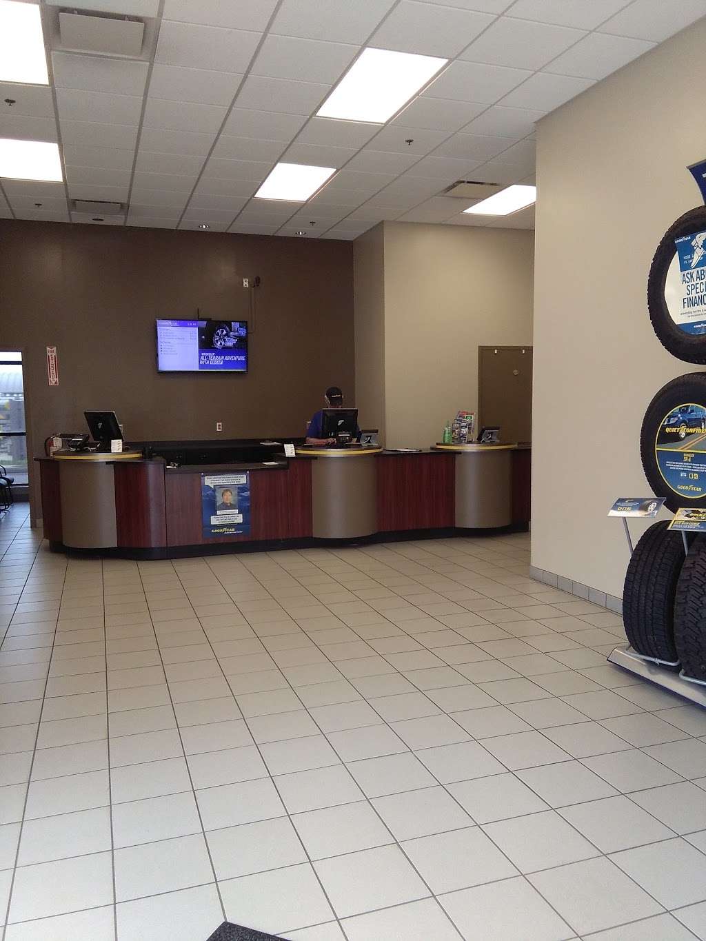 Goodyear Auto Service | 250 McWhirt Loop, Fredericksburg, VA 22406, USA | Phone: (540) 371-5905