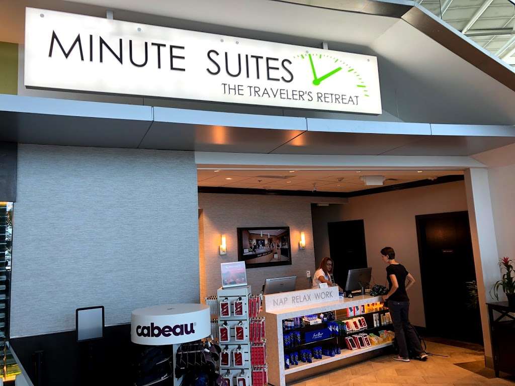 Minute Suites CLT Atrium | 5501 Josh Birmingham Pkwy, Charlotte, NC 28208