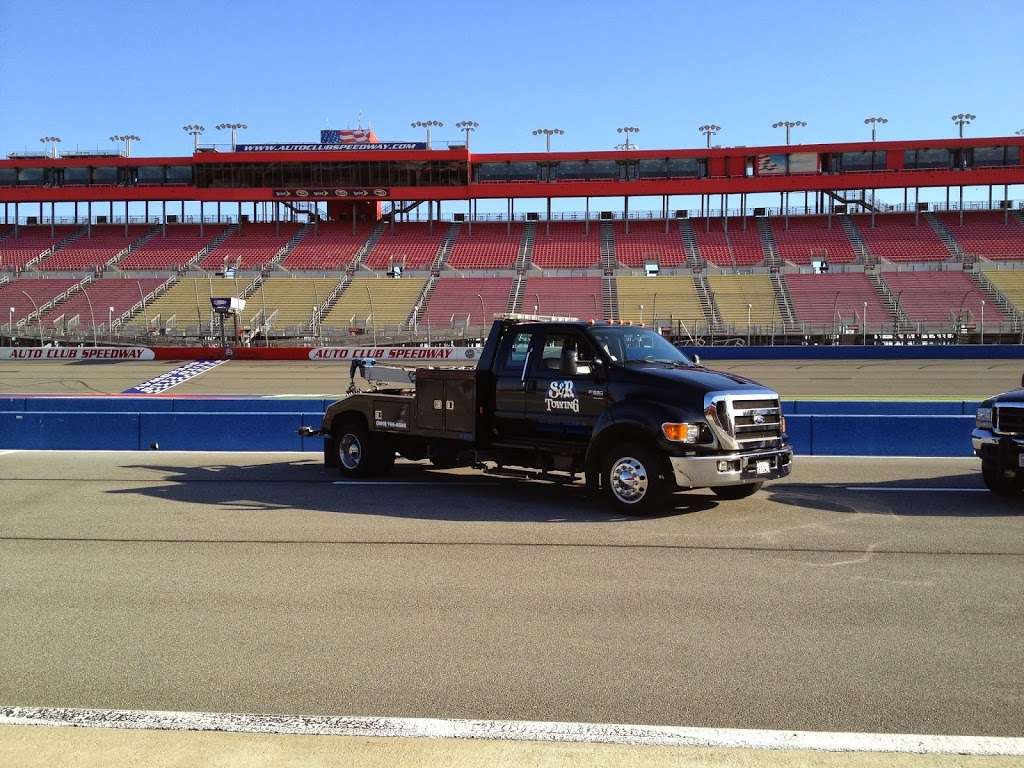 S & R Towing Inc. | 44564 Pechanga Pkwy, Temecula, CA 92592, USA | Phone: (760) 547-1724