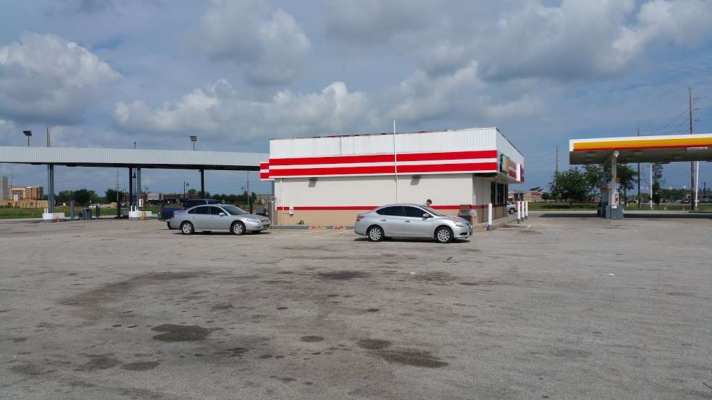 Shell | 6416 Whitestown Pkwy, E State Road #334, Whitestown, IN 46075, USA | Phone: (317) 769-7691
