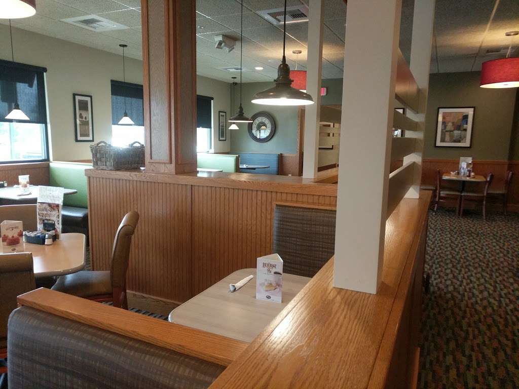 Perkins Restaurant & Bakery | 13316 Tegler Dr, Noblesville, IN 46060, USA | Phone: (317) 773-8210