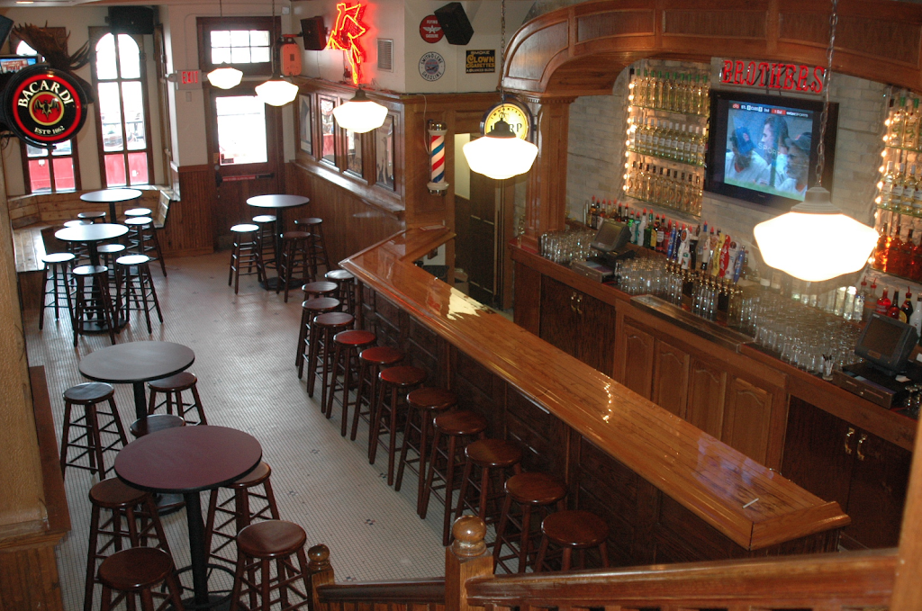 Brothers Bar & Grill | 1213 N Water St, Milwaukee, WI 53221, USA | Phone: (414) 224-1690