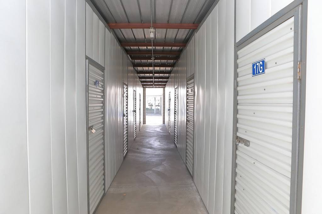 Storage Solutions | 25093 Bay Ave, Moreno Valley, CA 92553, USA | Phone: (951) 842-2955