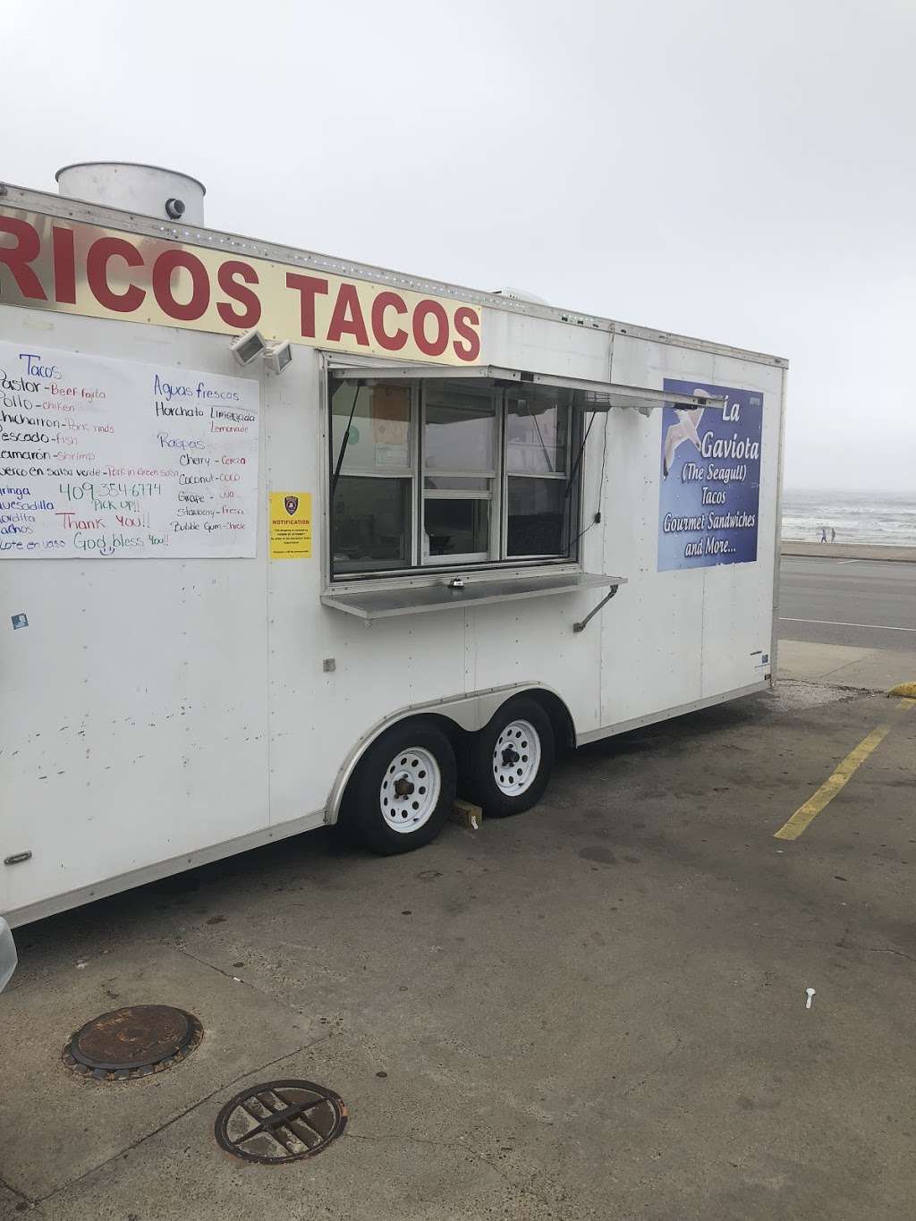 La Gaviota Taco Truck | 3428 Seawall Blvd, Galveston, TX 77550 | Phone: (409) 354-6774