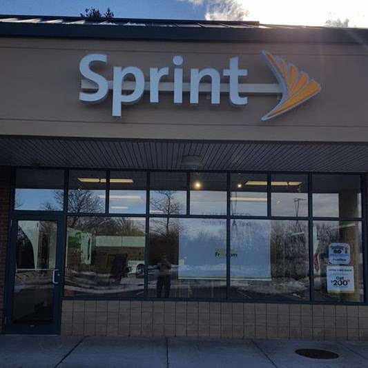 Sprint Store | 345 Main St, Tewksbury, MA 01876, USA | Phone: (978) 254-2383