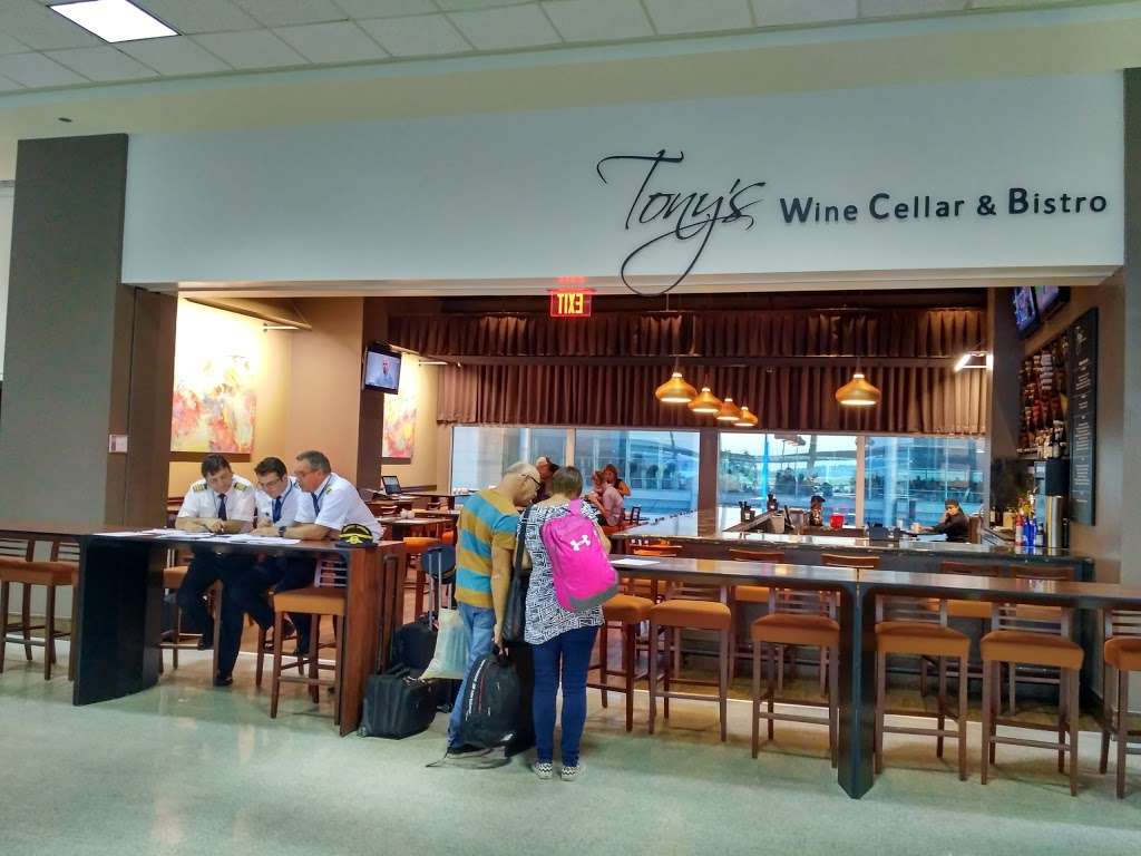 Tonys | 2800 N Terminal Rd, Houston, TX 77032, USA