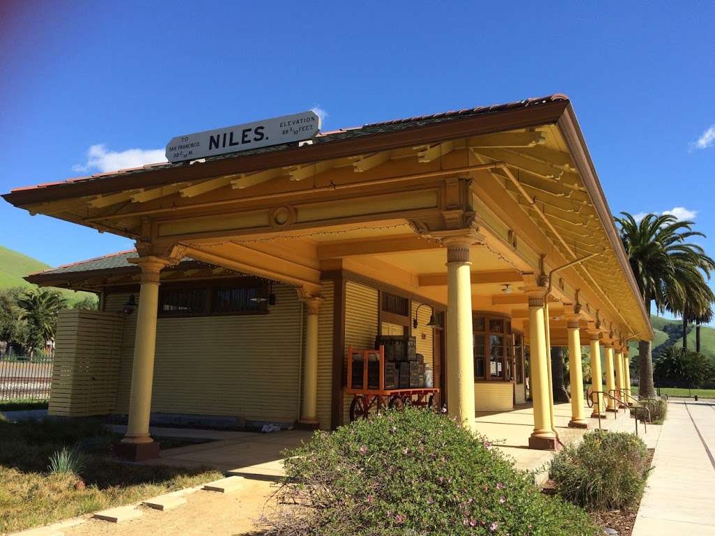 Niles Depot | 37592 Niles Blvd, Fremont, CA 94536, USA | Phone: (510) 797-4449