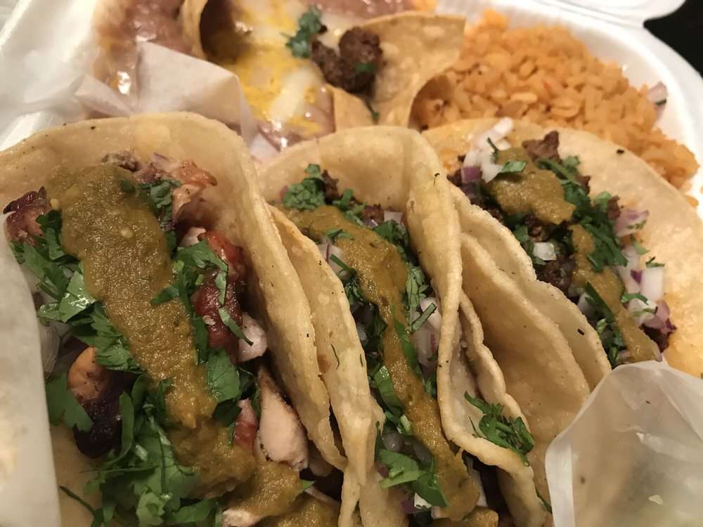 Gogo Tacos | 5749 E Russell Rd Suite B, Henderson, NV 89014, USA | Phone: (702) 202-2874