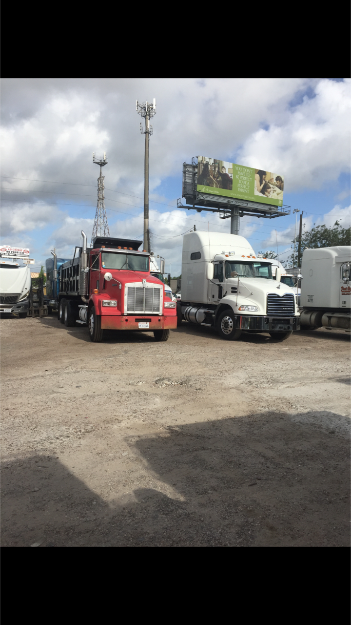 Houston Truck Wash & Lube, Inc. | 7821 Lyons Ave, Houston, TX 77029, USA | Phone: (713) 670-7700