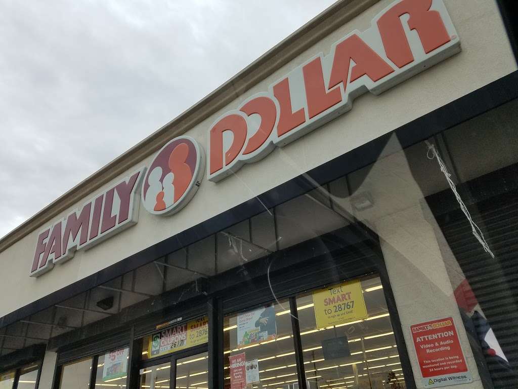 Family Dollar | 2617 Fulton St, Houston, TX 77009, USA | Phone: (713) 223-1427