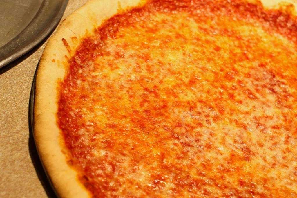Sals Pizza | 4767 Tilghman St, Allentown, PA 18104, USA | Phone: (610) 395-7211
