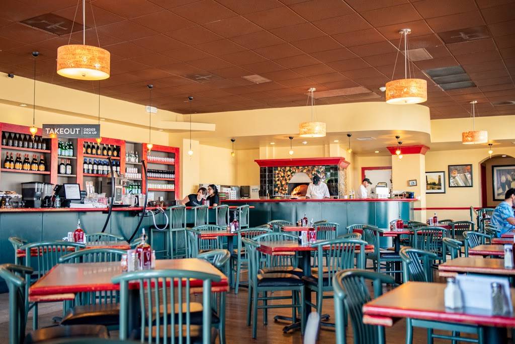 Il Vicino Wood Oven Pizza - Wichita College Hill | 4817 E Douglas Ave, Wichita, KS 67218, USA | Phone: (316) 612-7085