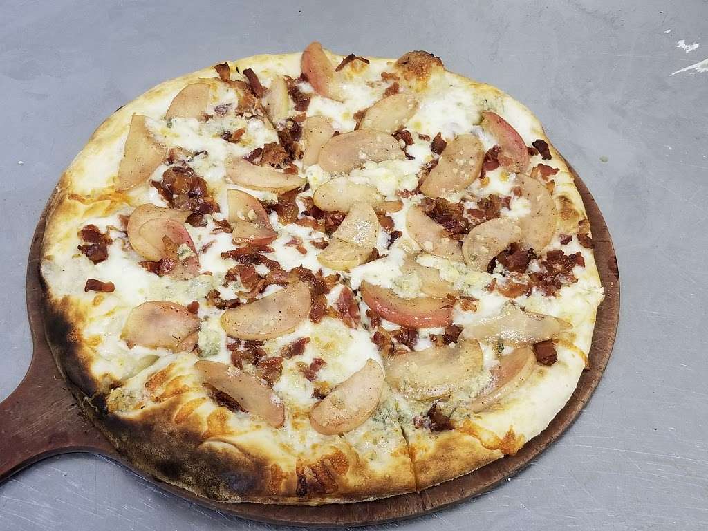 Colarussos Coal Fire Pizza | 1126 Commerce Blvd, Dickson City, PA 18519, USA | Phone: (570) 489-2627