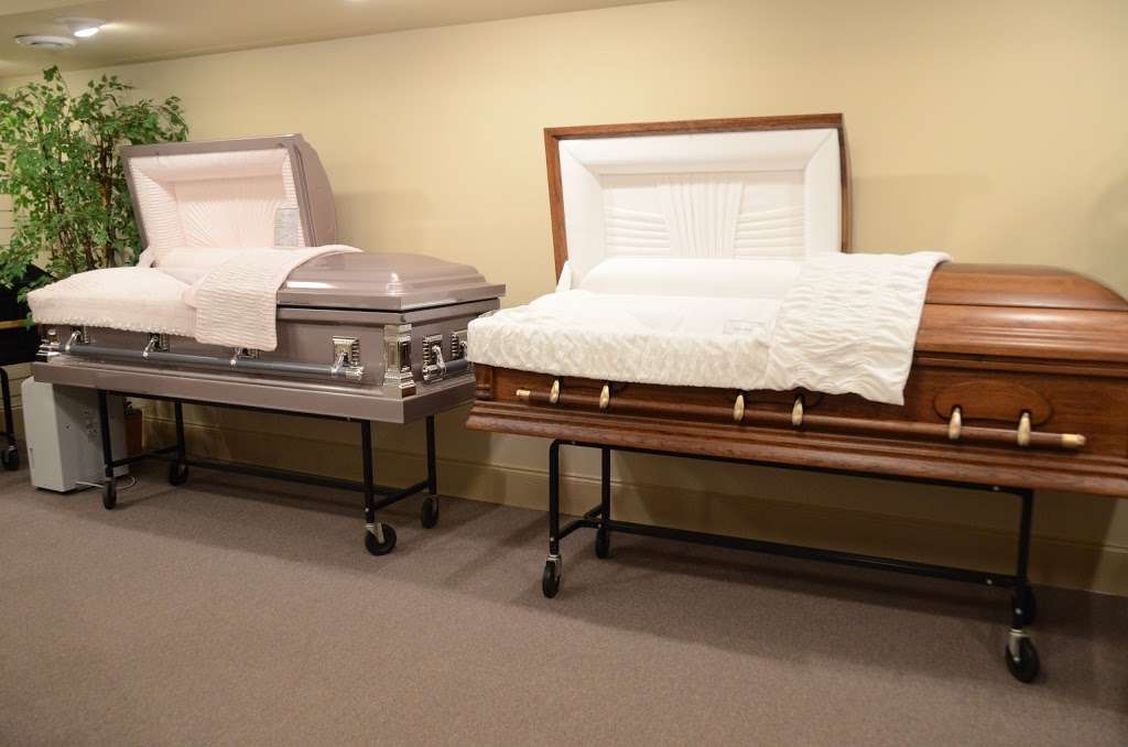 Schneider-Michaelis Funeral Home | 900 W Racine St, Jefferson, WI 53549, USA | Phone: (920) 214-5433