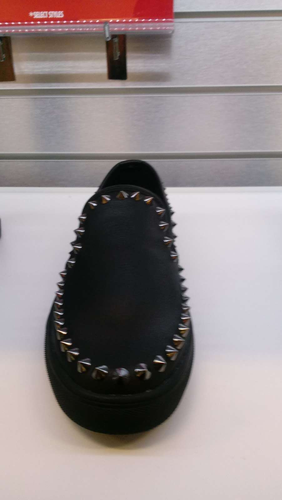 Steve Madden | 1650 Premium Outlet Blvd #1870, Aurora, IL 60502, USA | Phone: (630) 585-5524