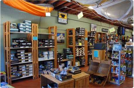 Real Cheap Sports | 36 W Santa Clara St, Ventura, CA 93001, USA | Phone: (805) 648-3803