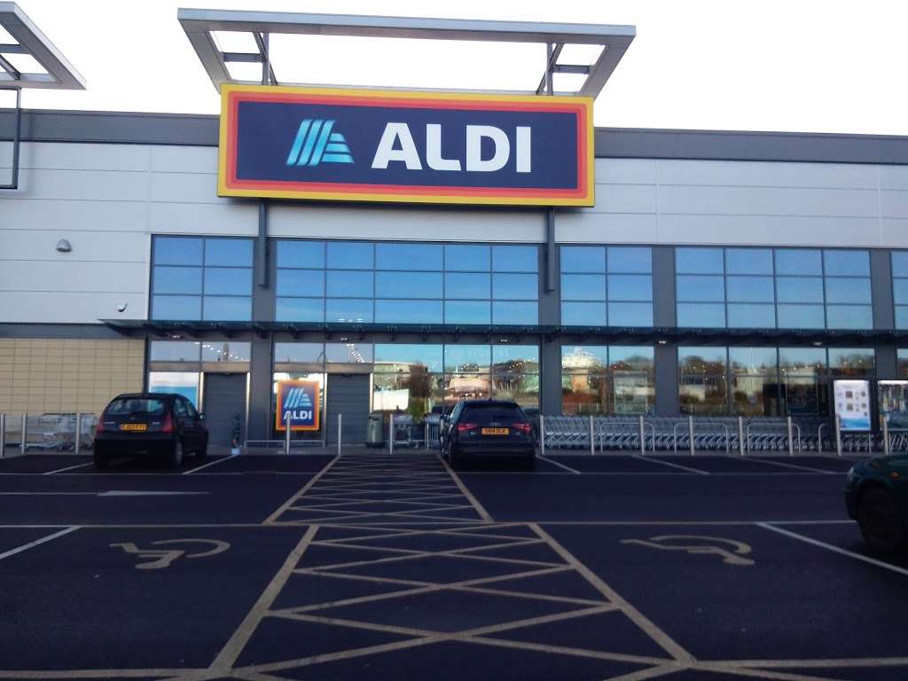 ALDI | 3/4, Forest Epping Forest Shopping Park, Langston Rd, Loughton IG10 3FT, UK | Phone: 0800 042 0800