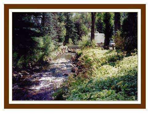 Cottonwood RV & Mobile Home Park | 1485 Chicago Creek Rd, Idaho Springs, CO 80452, USA | Phone: (303) 567-2617