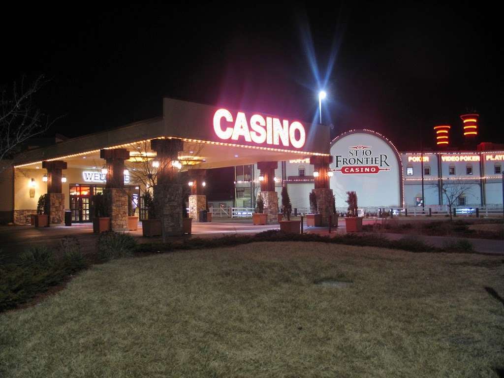 St. Jo Frontier Casino | 777 Winners Cir, St Joseph, MO 64505, USA | Phone: (816) 279-5514