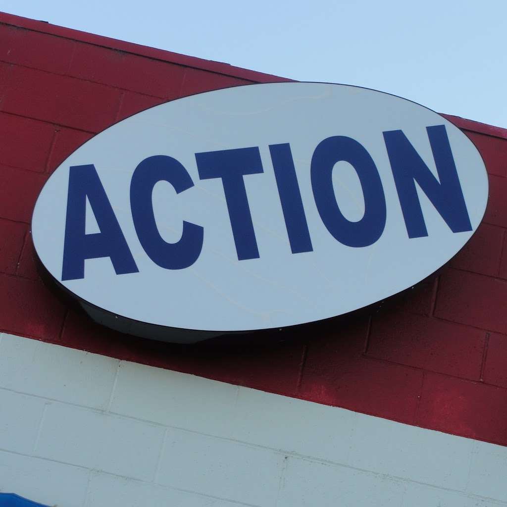Action Auto Glass, Van Nuys, CA | 14260 Oxnard St, Van Nuys, CA 91401, USA | Phone: (818) 785-6777