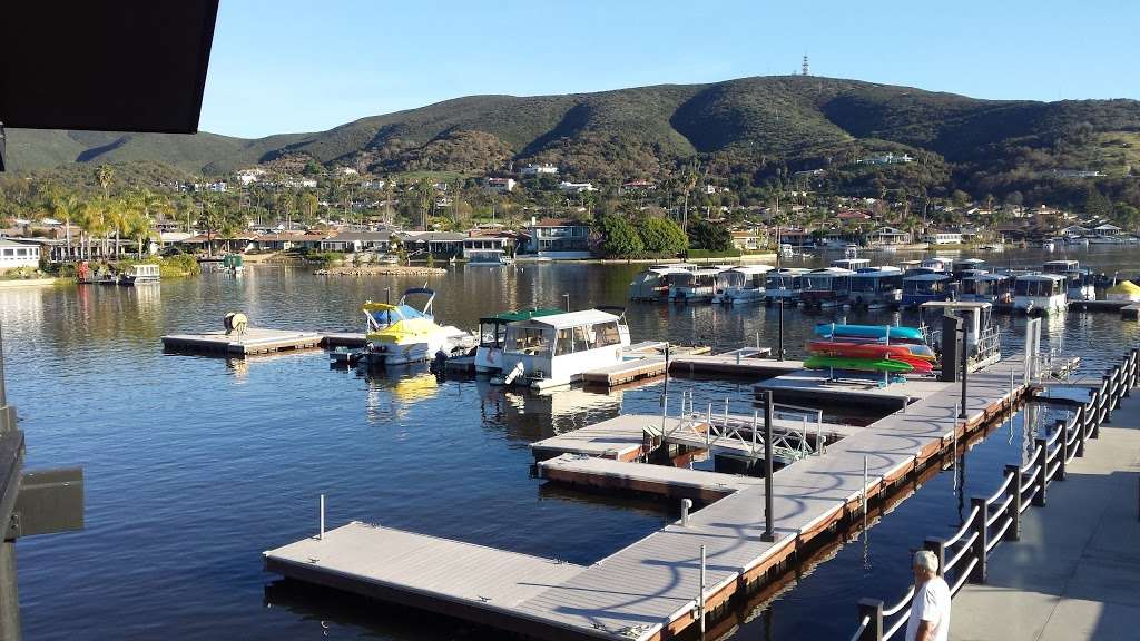 Decoy Dockside | 1035 La Bonita Dr, San Marcos, CA 92078, USA | Phone: (760) 653-3230