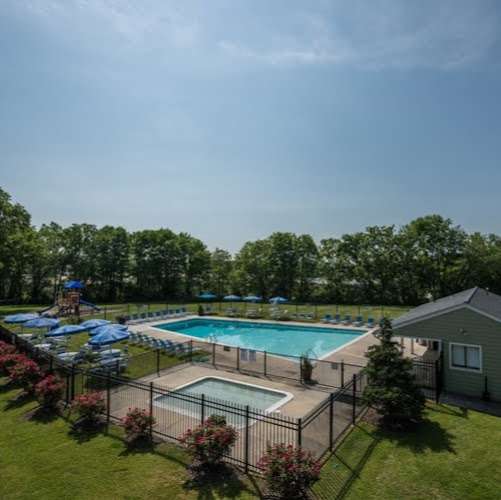 Satyr Hill Apartments | 1 Spindrift Cir apt h, Parkville, MD 21234, USA | Phone: (410) 661-8712