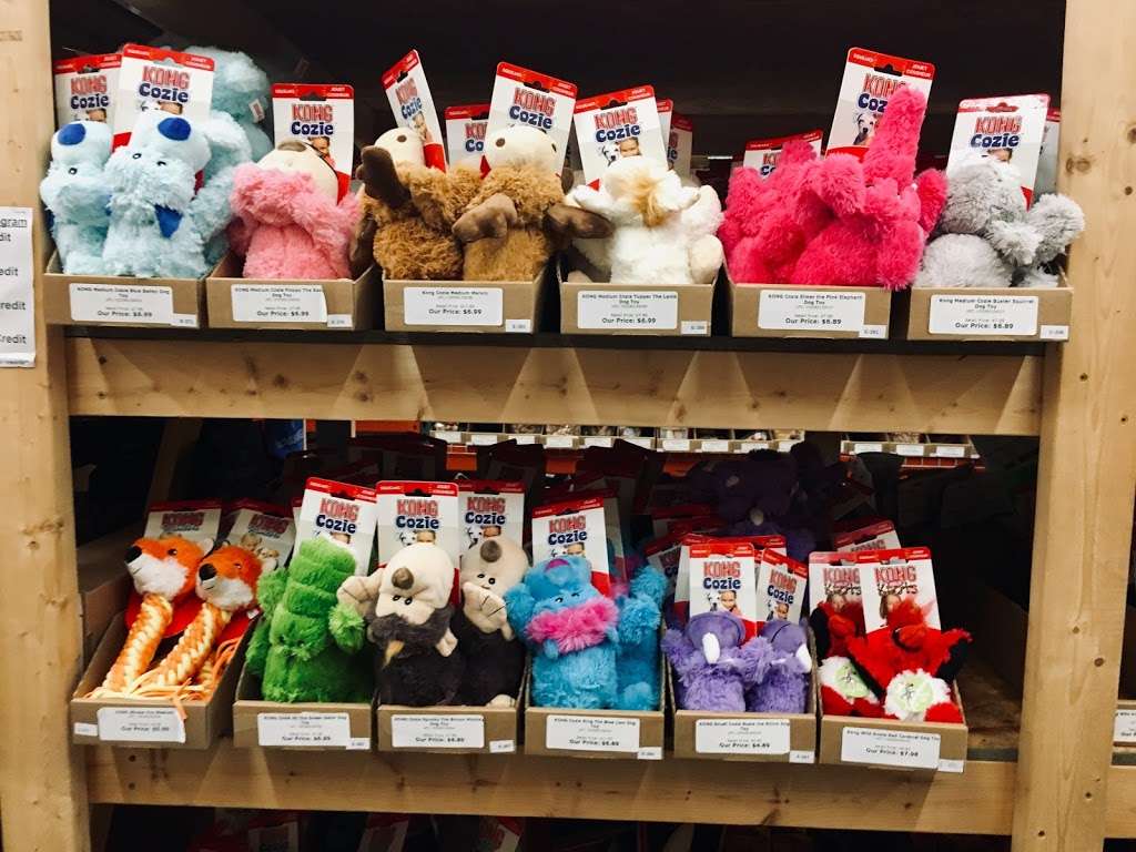 Dog Supplies Warehouse | 11136 Sam Furr Rd, Huntersville, NC 28078, USA | Phone: (704) 875-7800