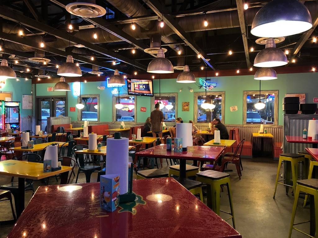 Fuzzys Taco Shop | 5724 Bryant Irvin Suirvin, Fort Worth, TX 76132 | Phone: (817) 292-8226