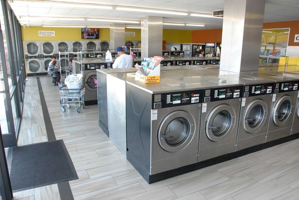 Rio Laundromat | 3845 E 3rd St, Los Angeles, CA 90063, USA | Phone: (818) 600-2355