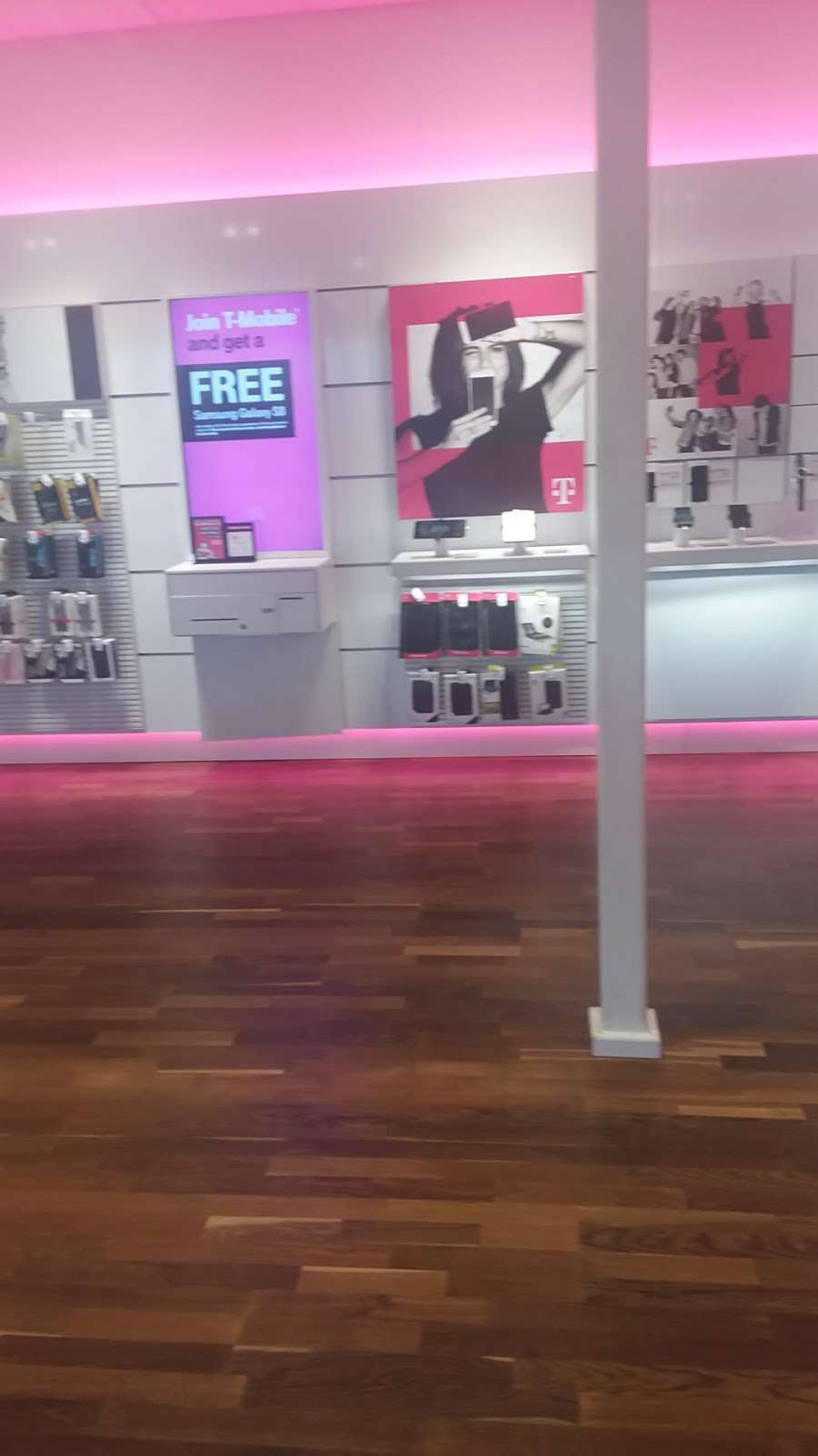 T-Mobile | 184 Penn Mart Ct, Ste 19, New Castle, DE 19720 | Phone: (302) 326-0134