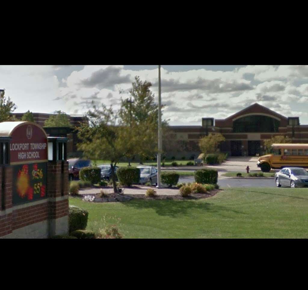 Lockport Township High School East Campus | 1333 E 7th St, Lockport, IL 60441, USA | Phone: (815) 588-8300
