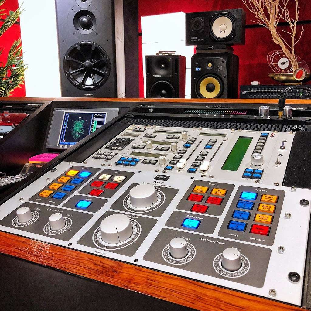 Howie Weinberg Mastering | 8331 Lookout Mountain Ave, Los Angeles, CA 90046 | Phone: (323) 524-8776