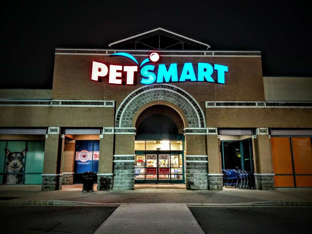 PetSmart | 111 Nassau Park Blvd, Princeton, NJ 08540, USA | Phone: (609) 520-9200